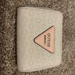 Guess wallet